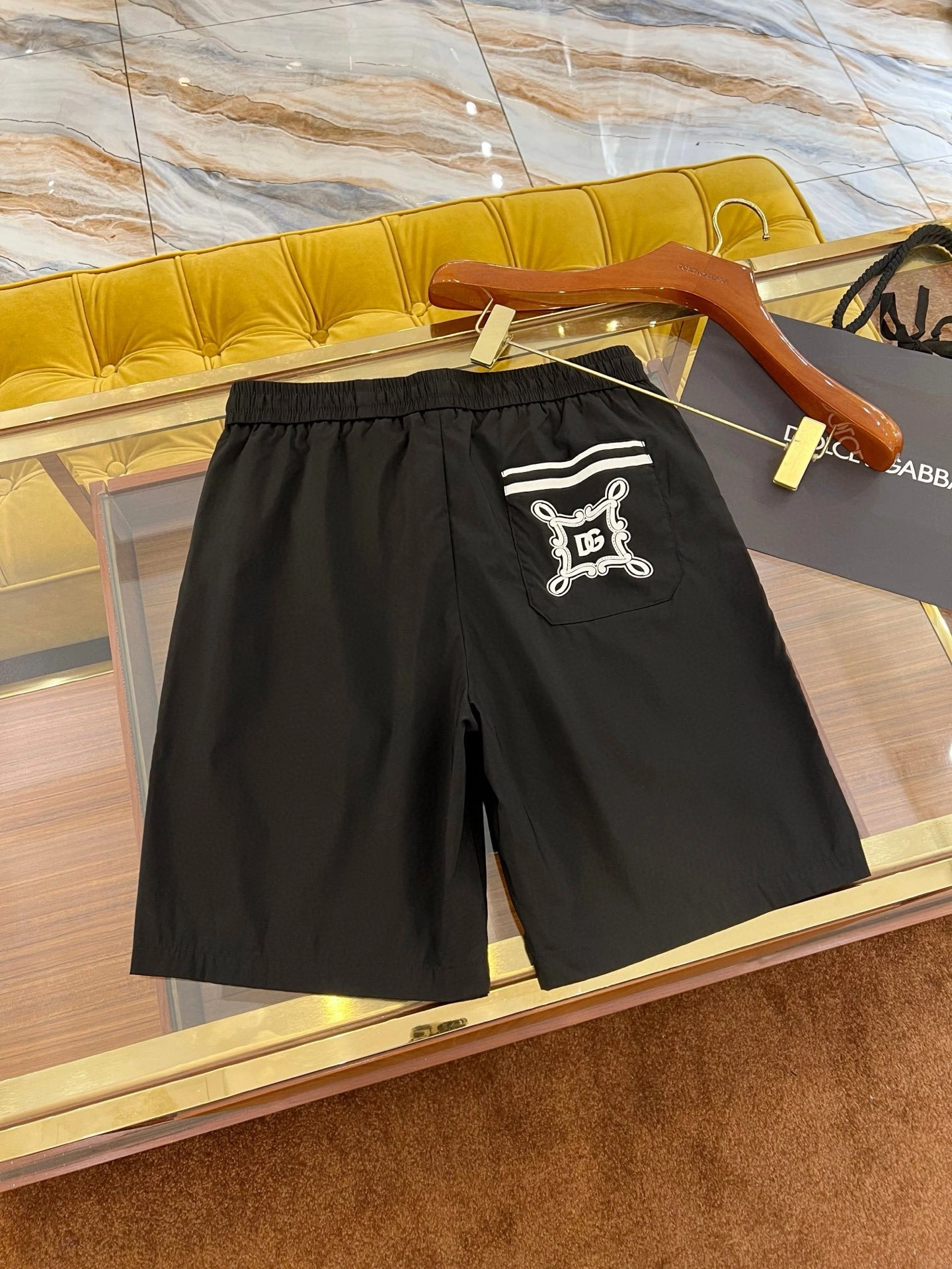 wg.luxury-- 4o835& suit item:E-F409E1508